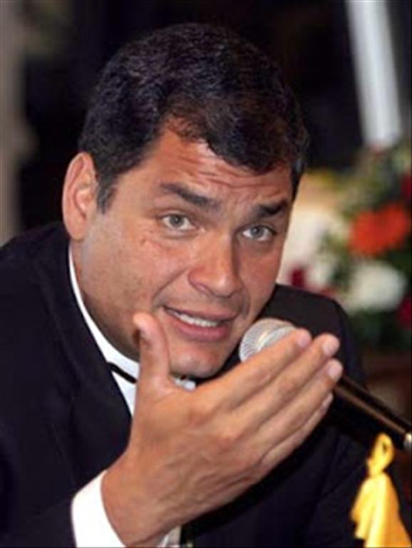 rafael correa 578x768